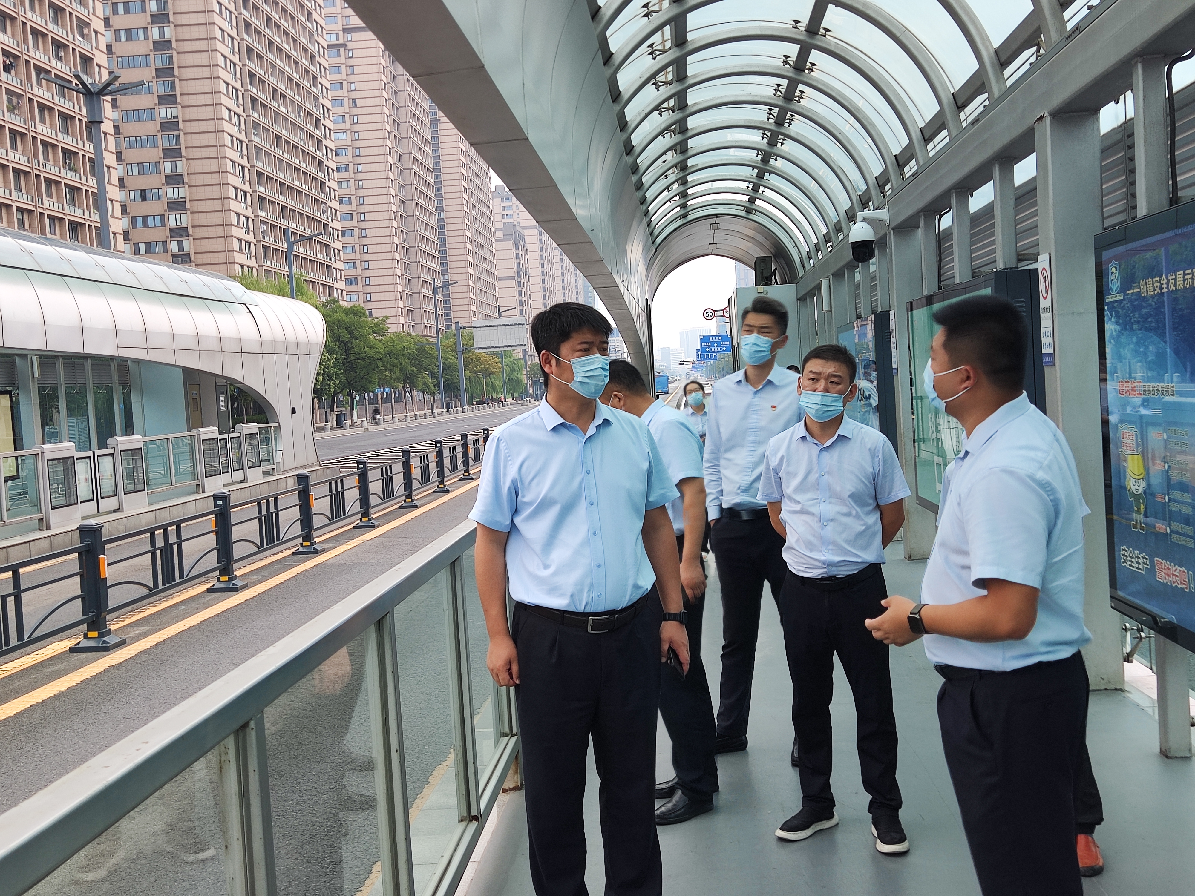 連云港市公交集團(tuán)持續(xù)開(kāi)展創(chuàng)文專項(xiàng)督查