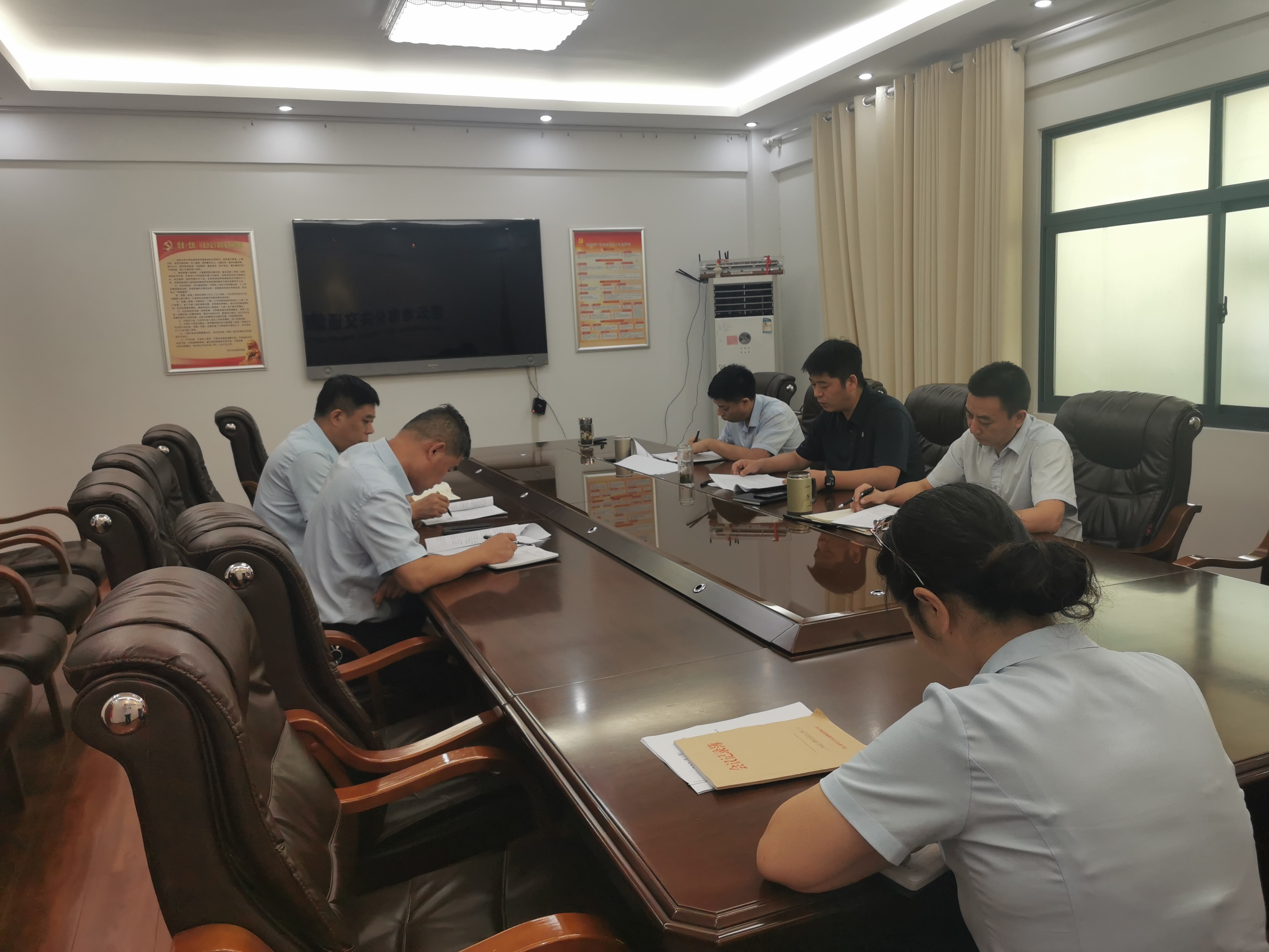 黨委理論學(xué)習(xí)中心組專(zhuān)題學(xué)習(xí) （第8次）