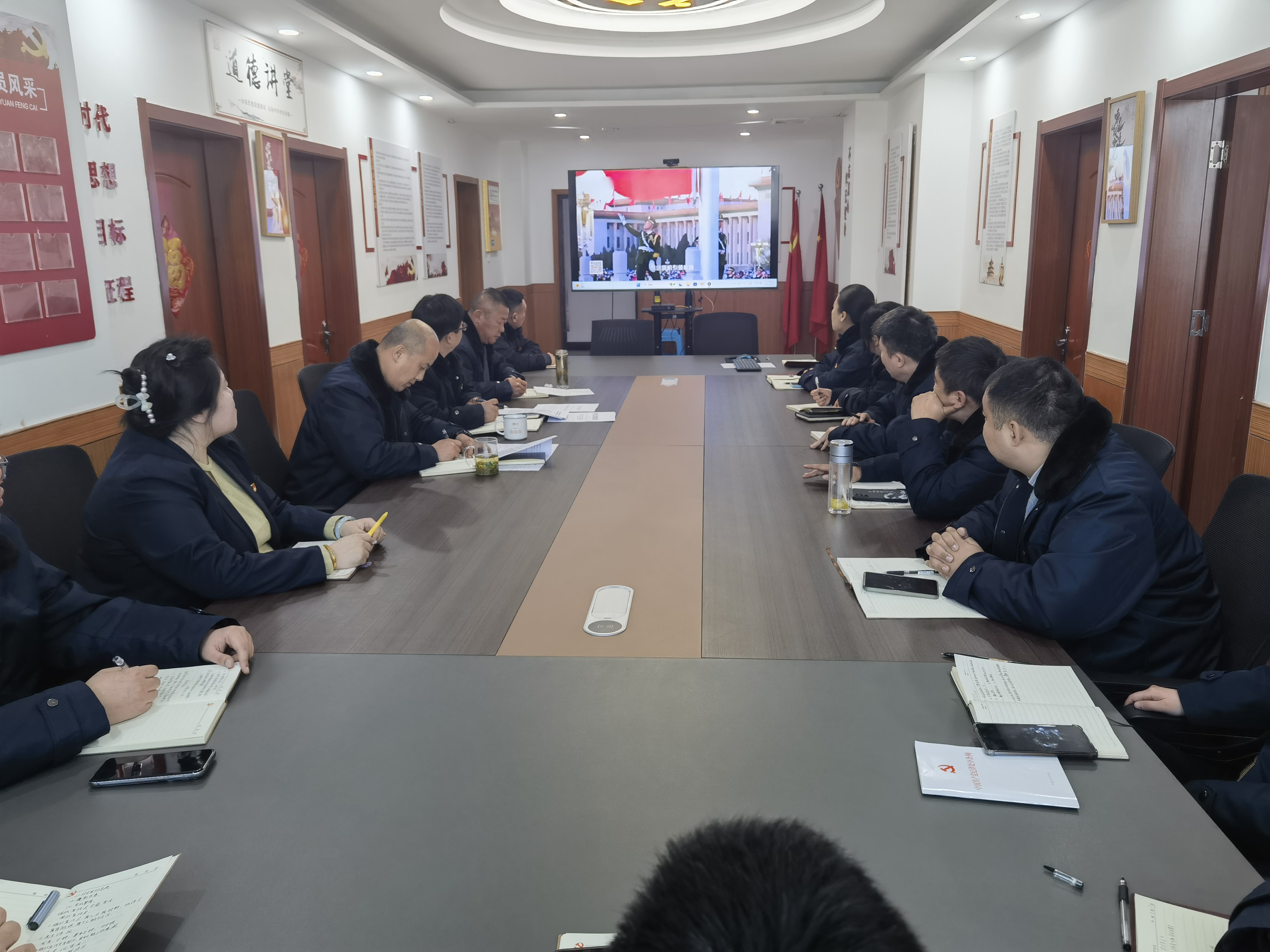 觀《向新出發(fā)》，砥礪奮進(jìn)開新局