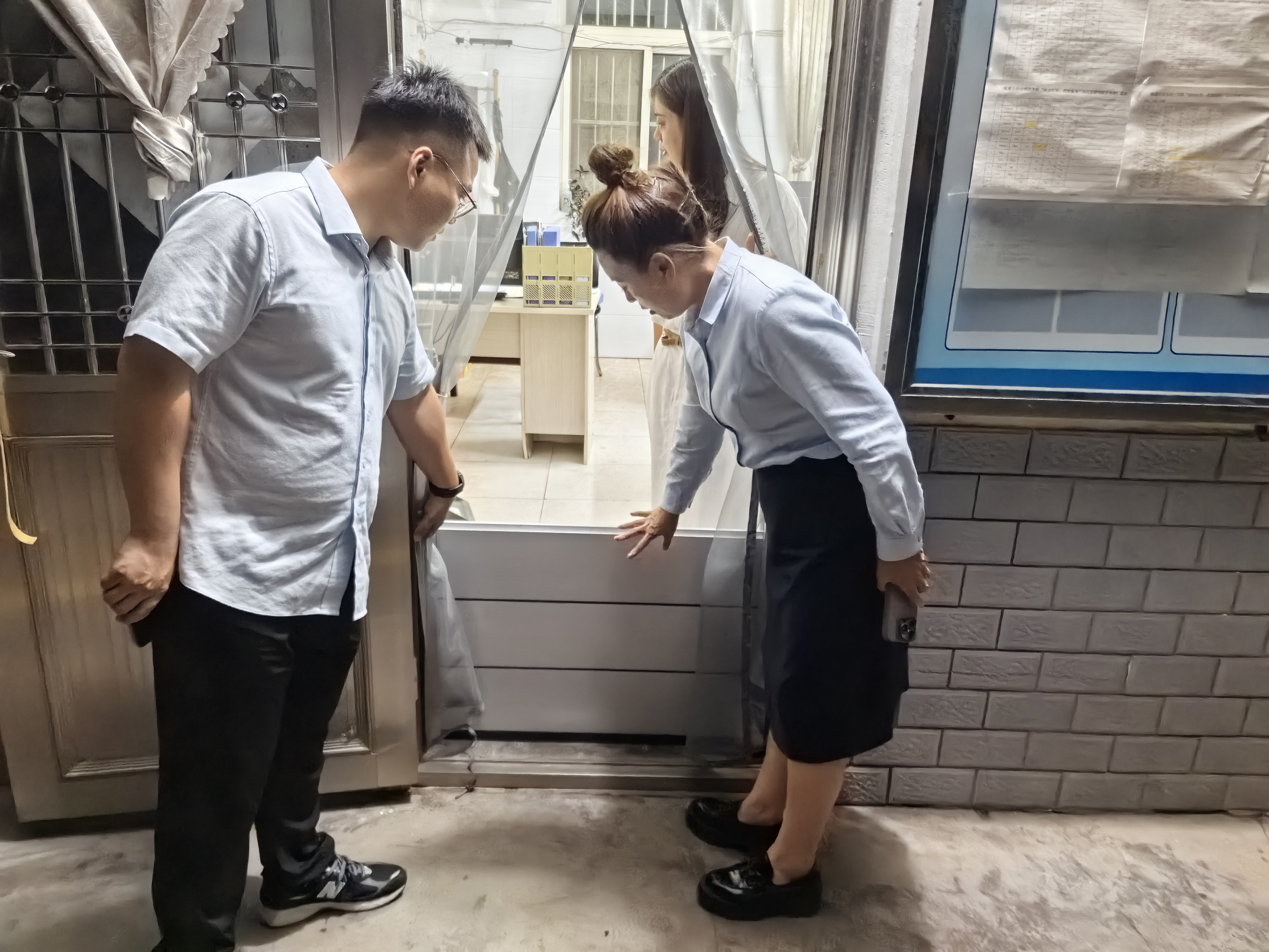 公交集團(tuán)海通公交公司開(kāi)展場(chǎng)站夜查活動(dòng)