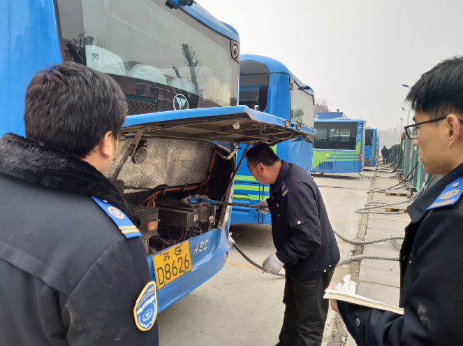 公交集團認真做好“兩會”期間機務保障工作
