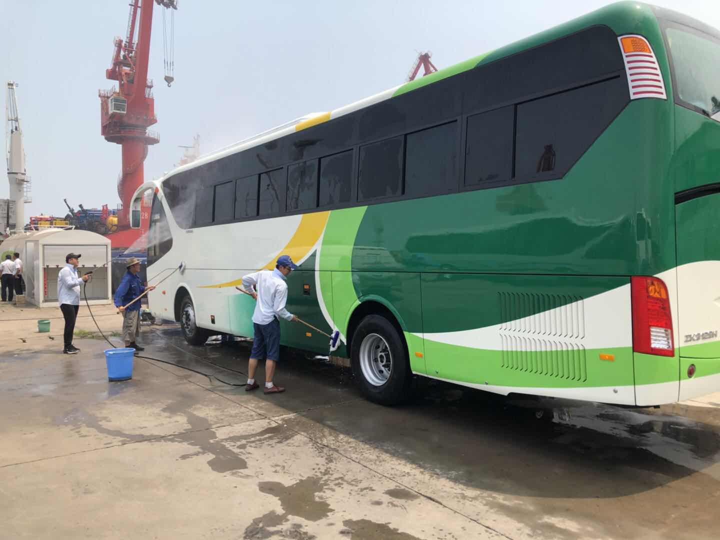 致敬高溫下的公交人（三）：烈日灼身，平安在心