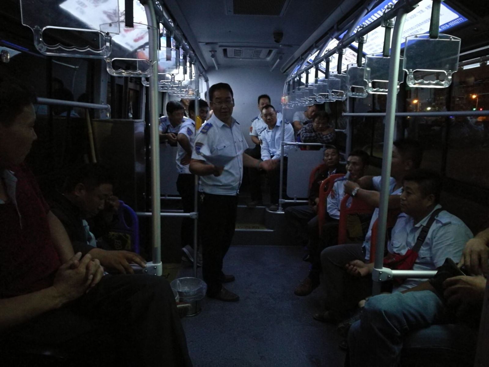 公交集團(tuán)海通公交公司召開駕駛員專項教育會議