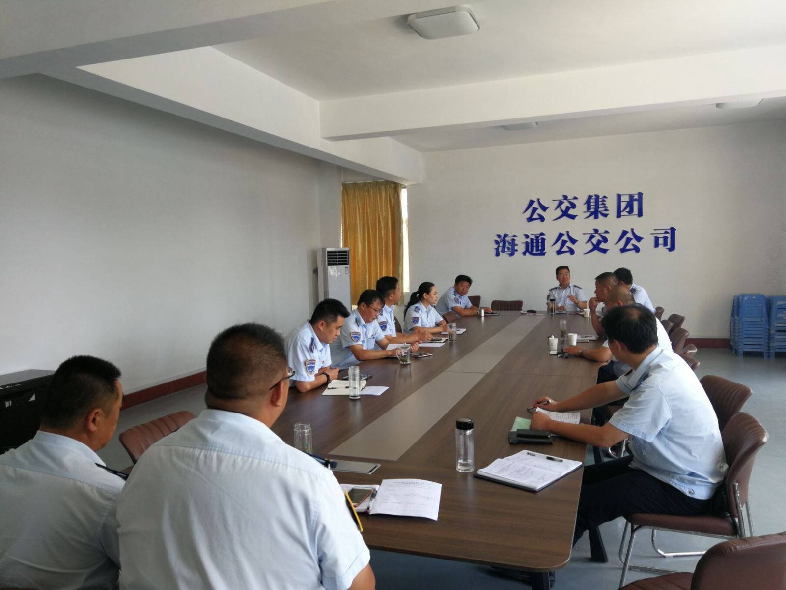 公交集團(tuán)海通公交公司召開“夏季三送”專題會議