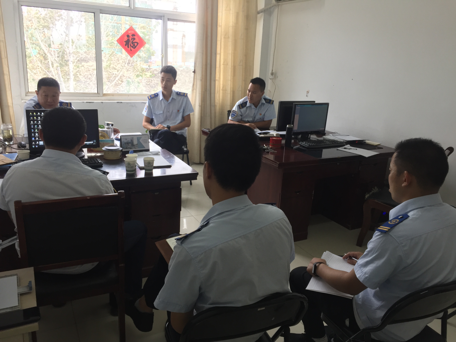 公交信息化建設(shè)小組召開研討會