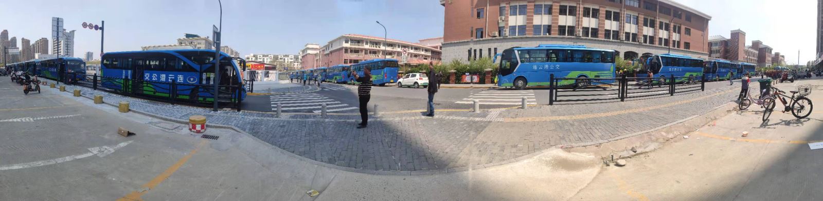 經(jīng)營(yíng)發(fā)展事業(yè)部圓滿完成蒼梧小學(xué)春游運(yùn)輸保障工作