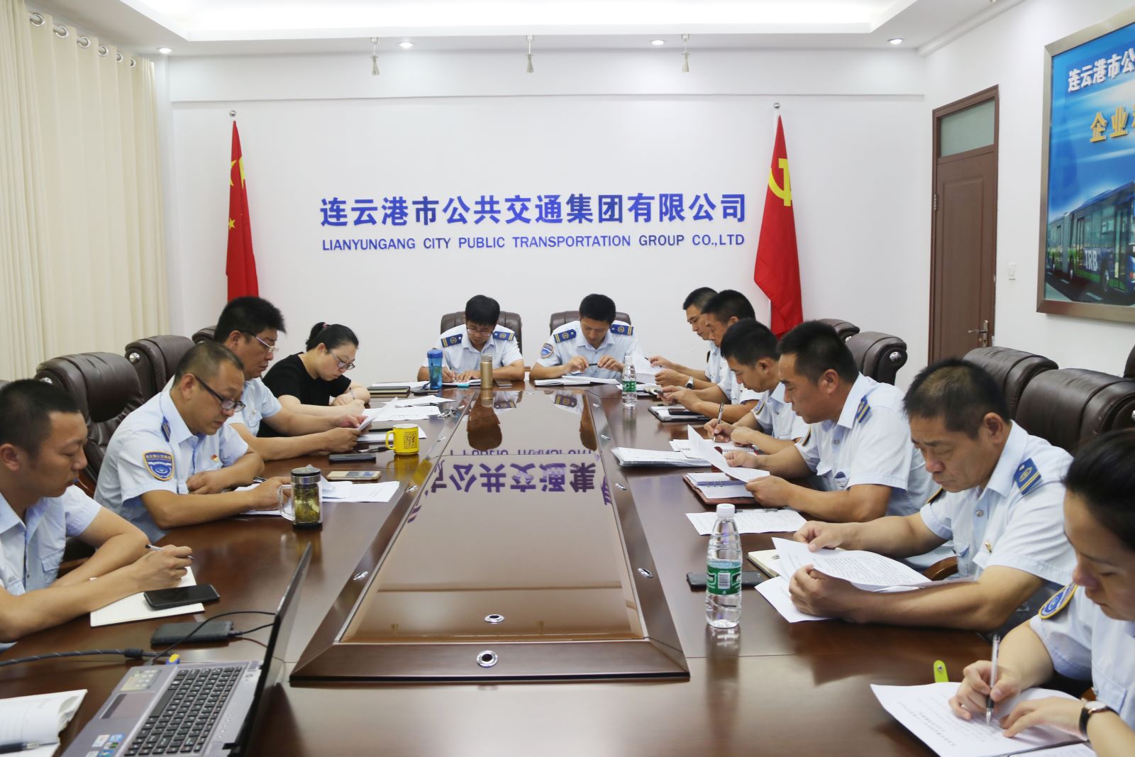 公交集團召開安全生產(chǎn)專題會議