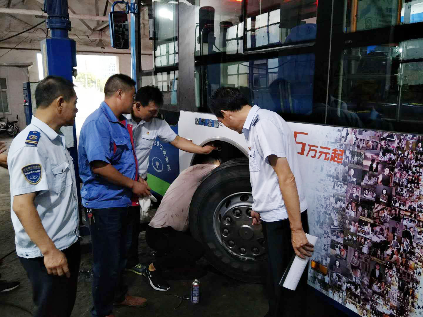 公交集團汽服公司開展雙節(jié)前安全檢查工作