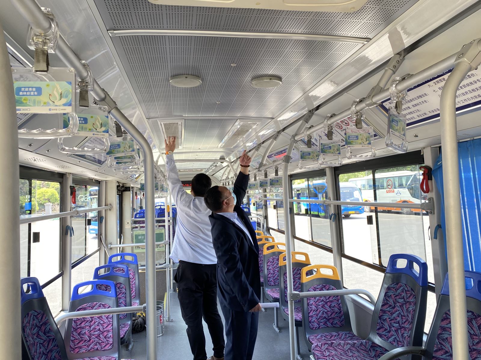 公交集團公交事業(yè)二部開展車載空調(diào)專項檢查