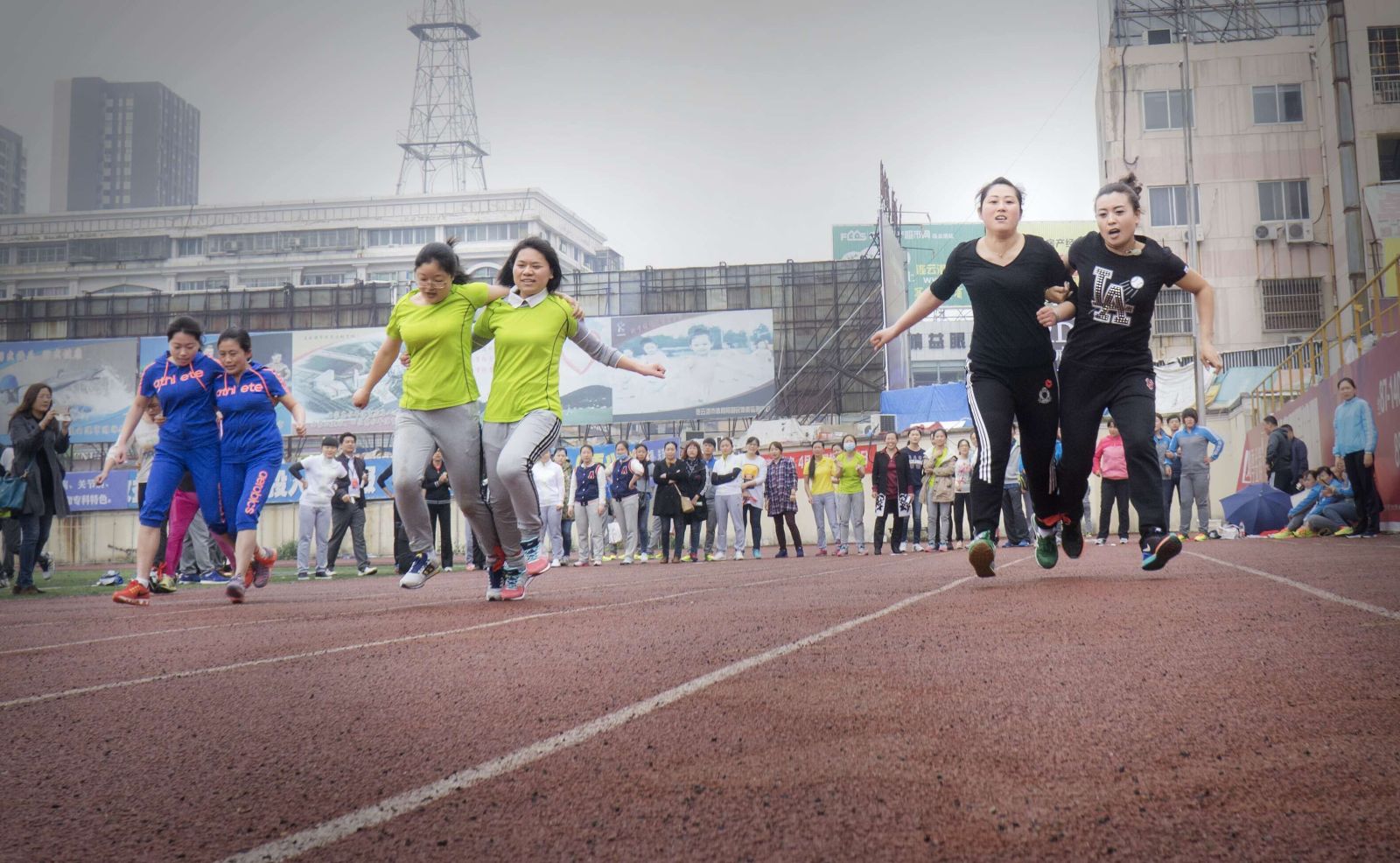 海通公交獲得集團(tuán)“并足行”運(yùn)動項(xiàng)目第一名